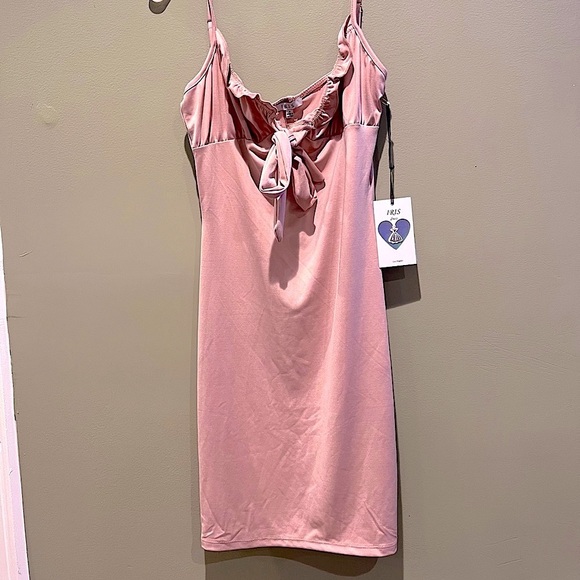 NWT IRIS Nude Pink Bodycon Dress Boutique Cocktail Mini Summer - Picture 2 of 15